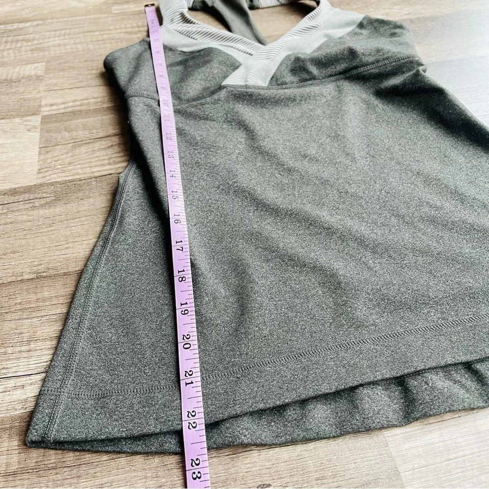 Lululemon Gray Stripe Athletic Tank Top Size 4